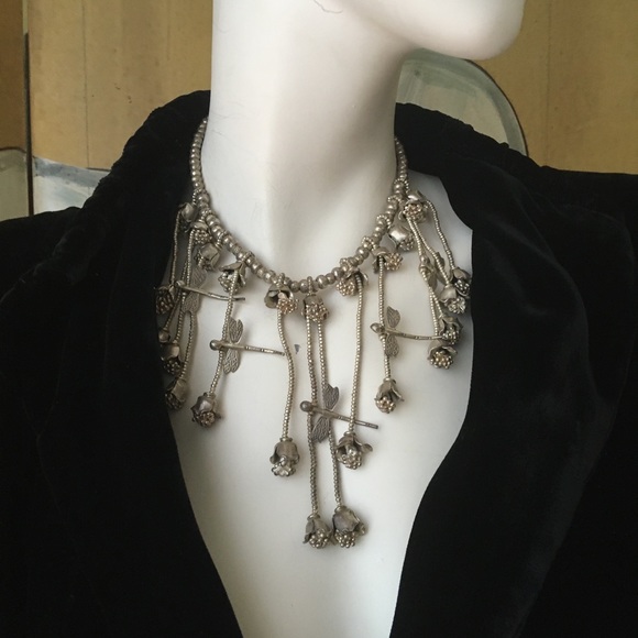 Dragonfly Flowers hanging Sterling Silver necklace - Picture 7 of 9